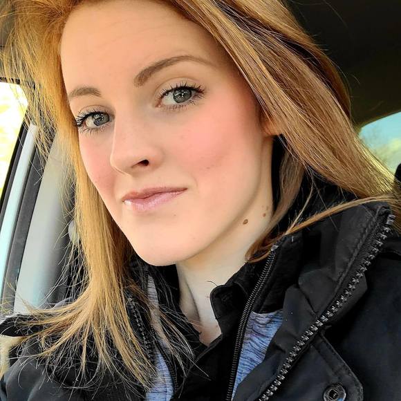 Meet your Posher, Tanya lynn - Picture 1 of 1